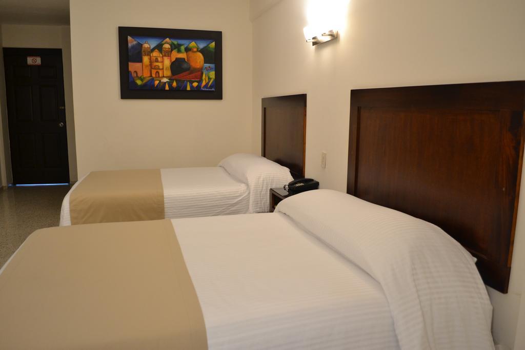 Hotel Meson De La Chinantla Tuxtepec ภายนอก รูปภาพ